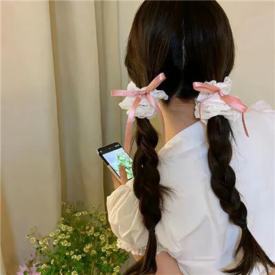 俏如彩蝶飞飞飞